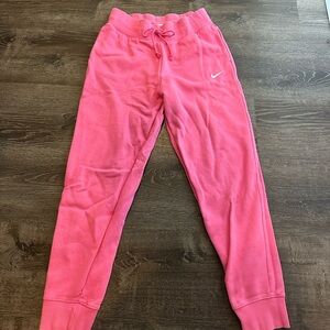Pink Nike Sweatpants, comfy and cute